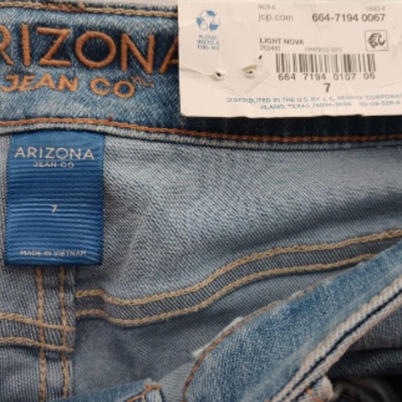 ARIZONA Jean Co Super Flex Jegging Size 7 /Waist 28 High Rise Slimmest Fit  $49 - Picture 7 of 10